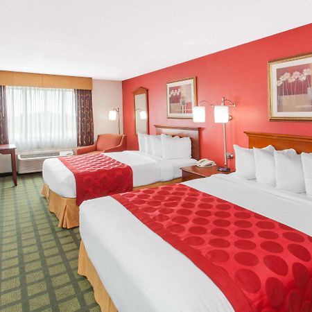 Ramada Limited Decatur Hotell Forsyth Exteriör bild