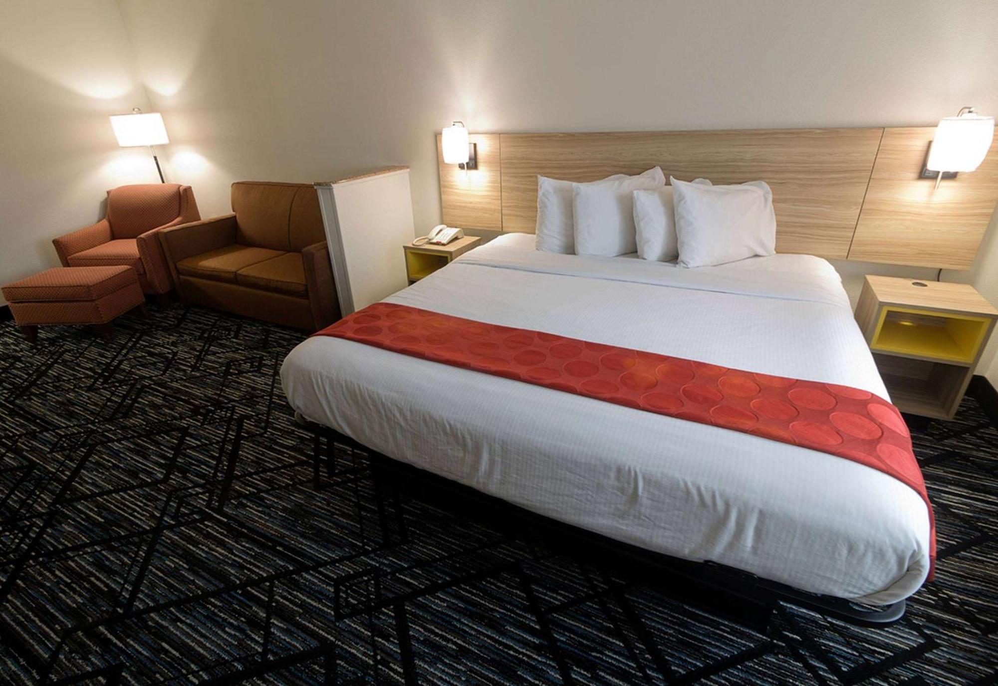 Ramada Limited Decatur Hotell Forsyth Exteriör bild
