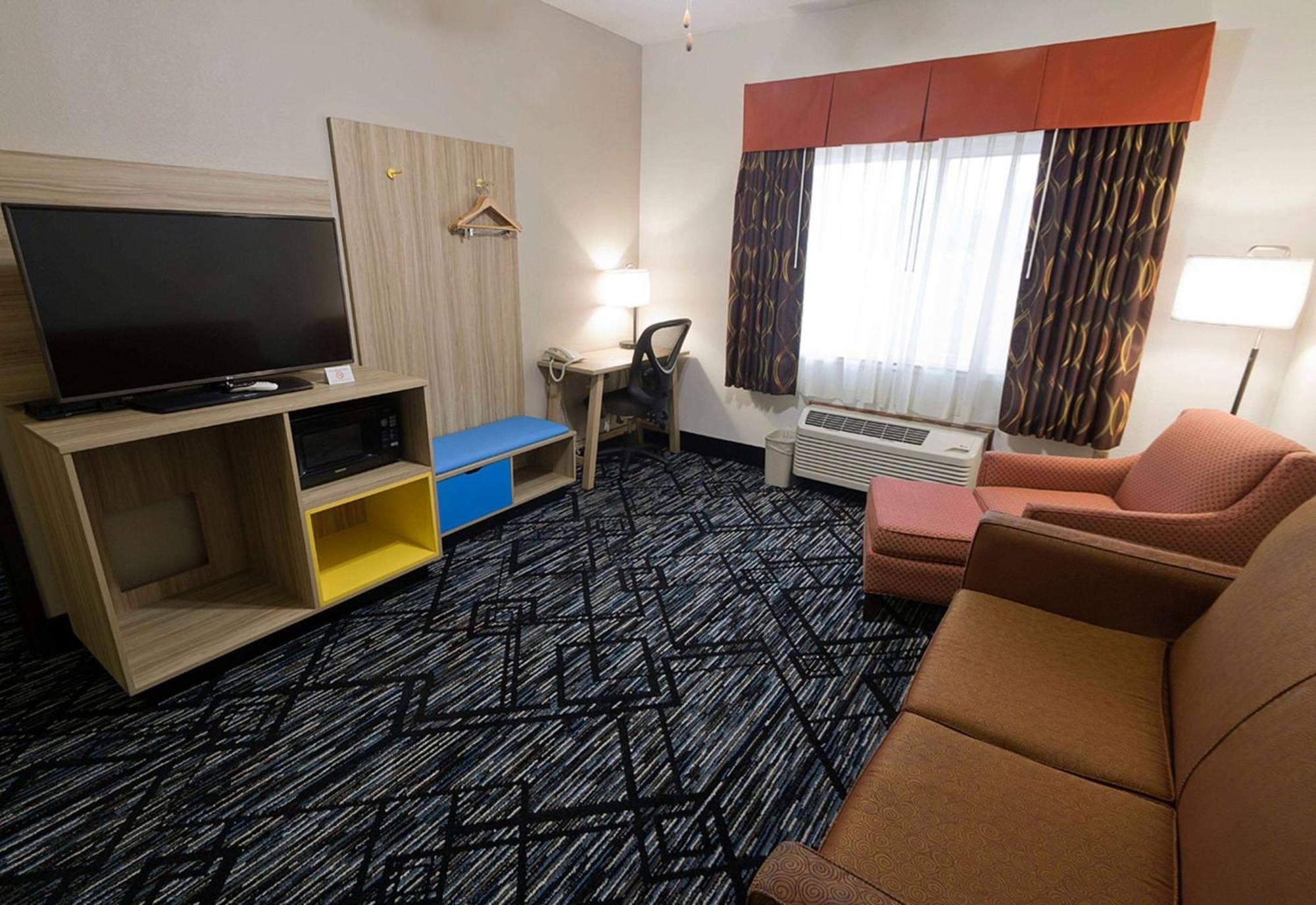 Ramada Limited Decatur Hotell Forsyth Exteriör bild