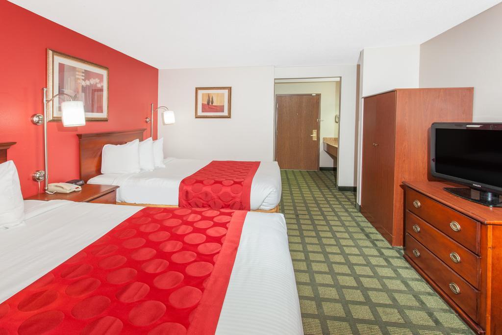 Ramada Limited Decatur Hotell Forsyth Exteriör bild